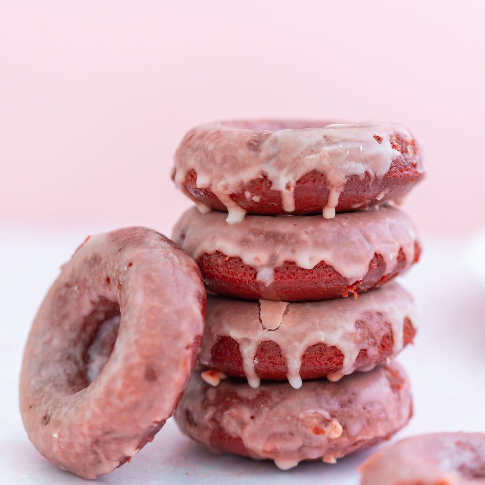 
            
                Load image into Gallery viewer, Red Velvet Cake Donuts
            
        